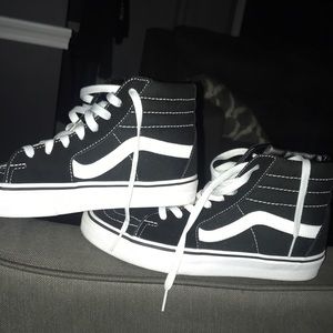 Vans black sk8-Hi